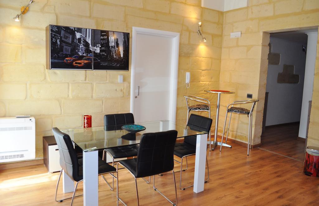 B&B Lecce Holidays ภายนอก รูปภาพ