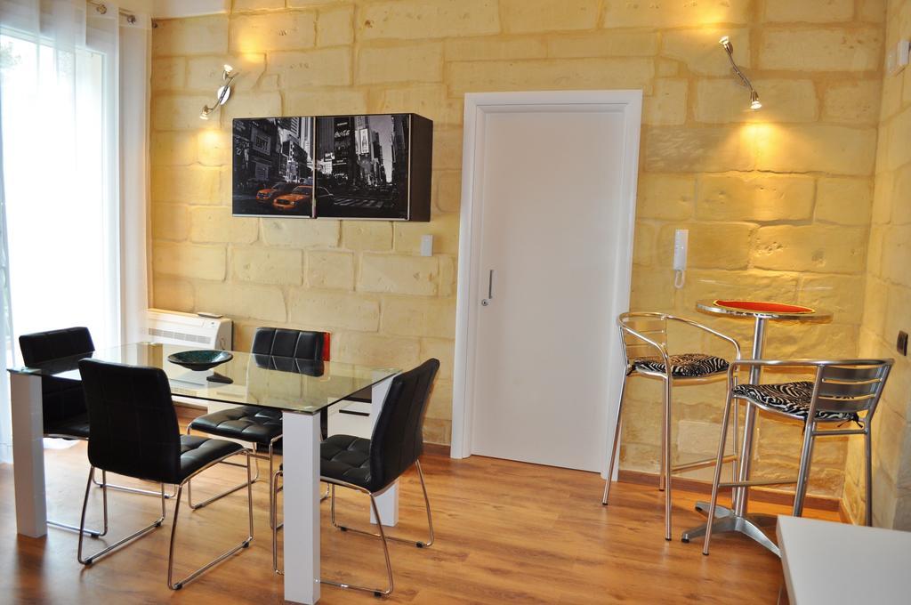 B&B Lecce Holidays ภายนอก รูปภาพ