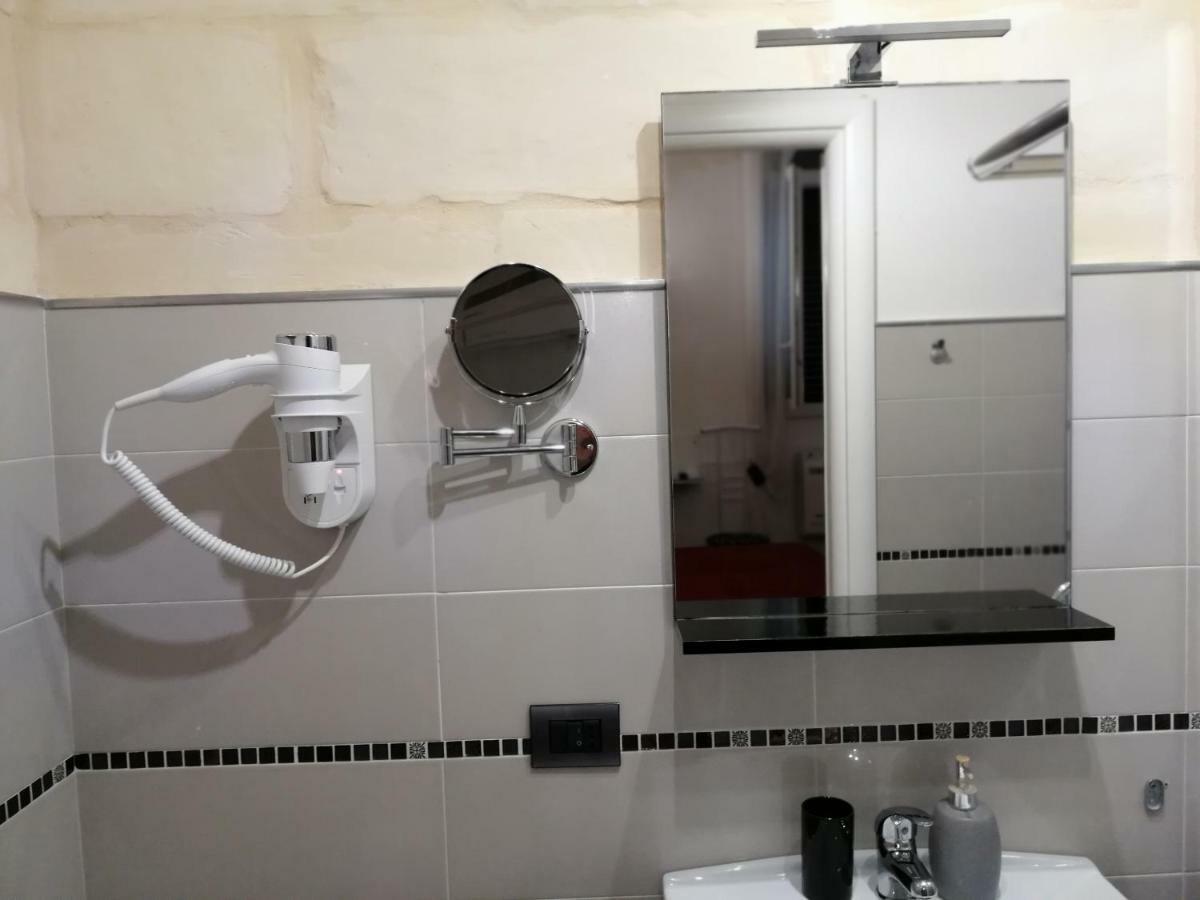 B&B Lecce Holidays ภายนอก รูปภาพ